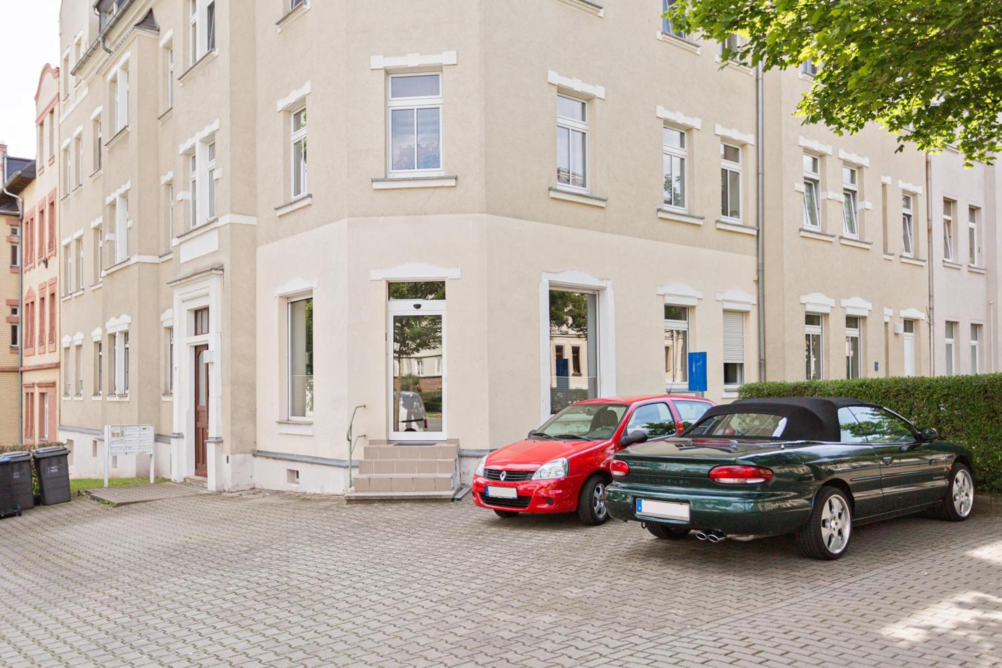 Doppelzimmer III Gaestezimmer In Unterkunft Mit Gemeinschaftsbad Und Gemeinschaftskueche Chemnitz Ngoại thất bức ảnh